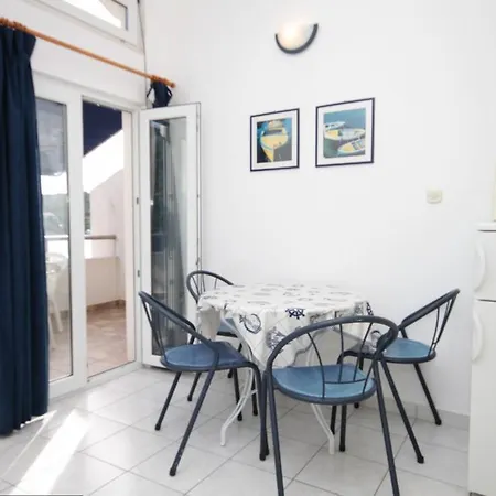 Pasadur 8386b * Λάστοβο