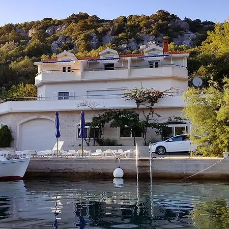 Διαμέρισμα Pasadur 8386b Λάστοβο